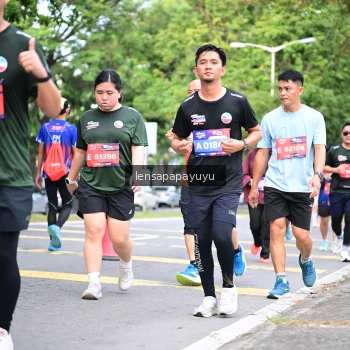 Runner Photo 4161974