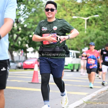 Runner Photo 4161979