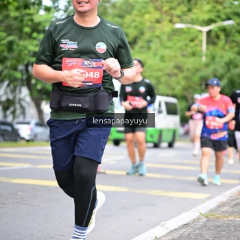 Runner Photo 4161980