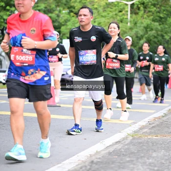 Runner Photo 4161988
