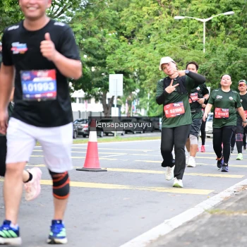 Runner Photo 4161990