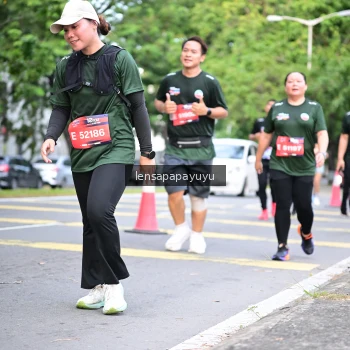 Runner Photo 4161993
