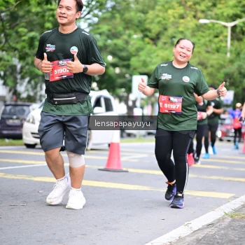 Runner Photo 4161994