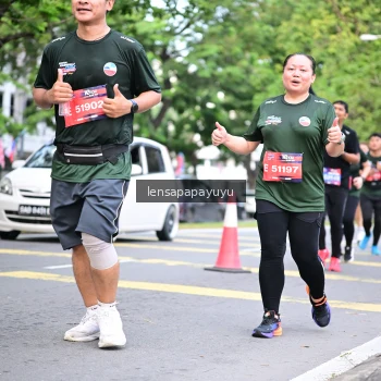 Runner Photo 4161995