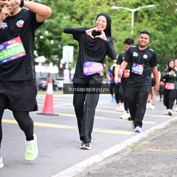 Runner Photo 4162012