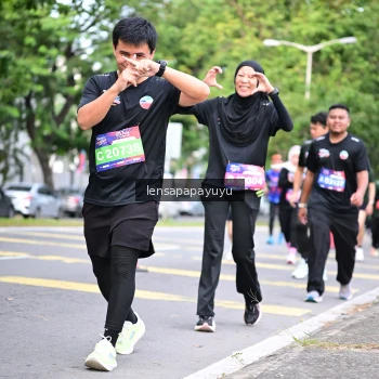 Runner Photo 4162013