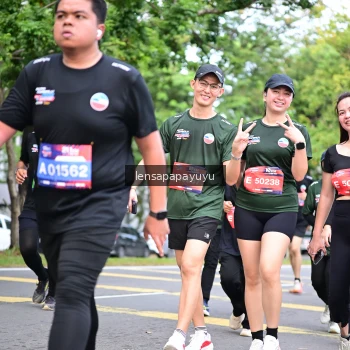 Runner Photo 4162033