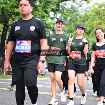 Runner Photo 4162038