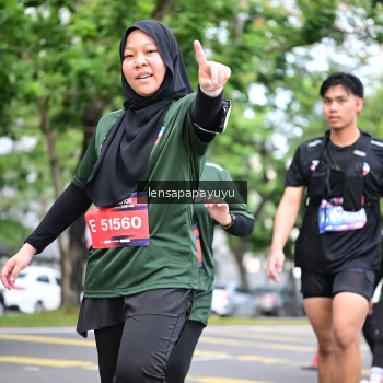 Runner Photo 4162044
