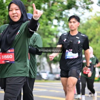 Runner Photo 4162046