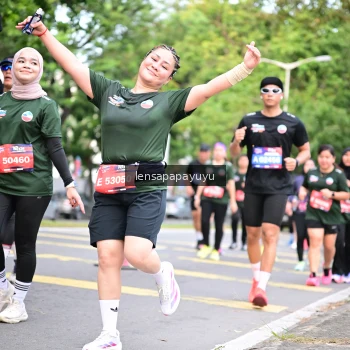 Runner Photo 4162048