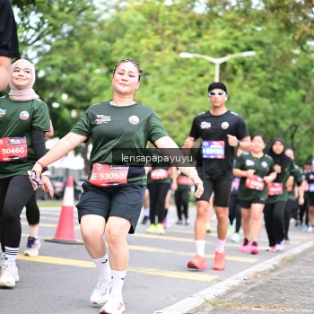 Runner Photo 4162049
