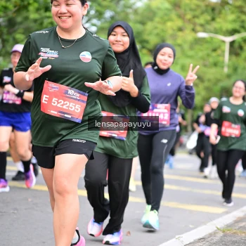 Runner Photo 4162064