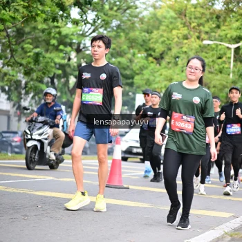 Runner Photo 4162066