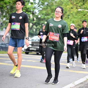 Runner Photo 4162067