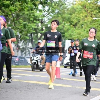 Runner Photo 4162068