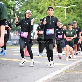 Runner Photo 4162074