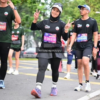 Runner Photo 4162080
