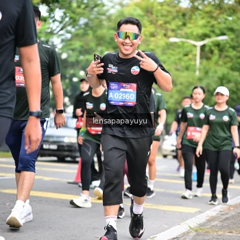 Runner Photo 4162094