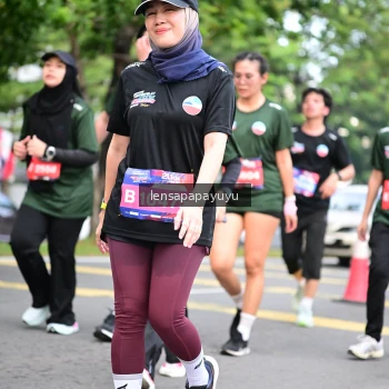 Runner Photo 4162095