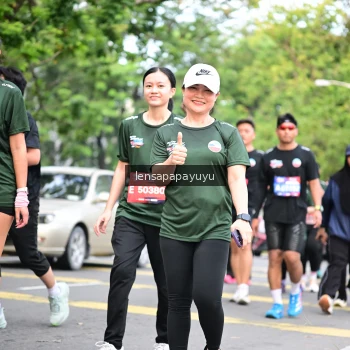 Runner Photo 4162099