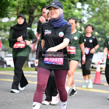 Runner Photo 4162102