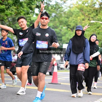 Runner Photo 4162104