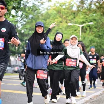Runner Photo 4162106