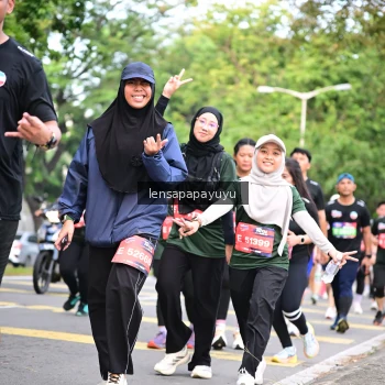 Runner Photo 4162110