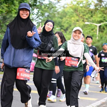 Runner Photo 4162114