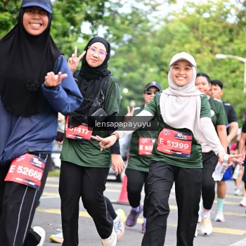 Runner Photo 4162115