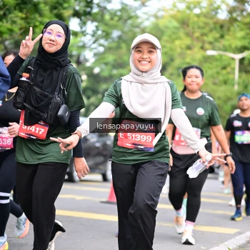 Runner Photo 4162116