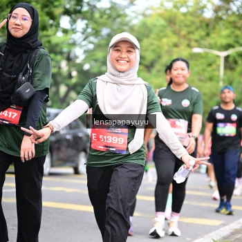 Runner Photo 4162117