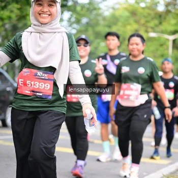 Runner Photo 4162118