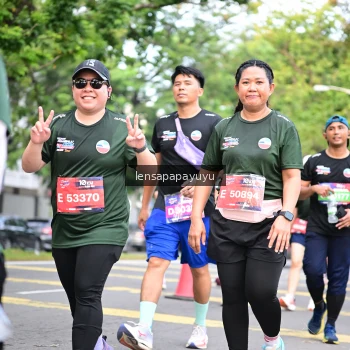 Runner Photo 4162121
