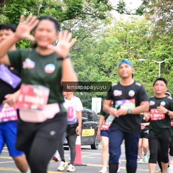 Runner Photo 4162123
