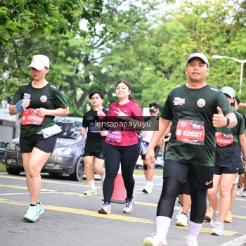 Runner Photo 4162134