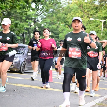 Runner Photo 4162139