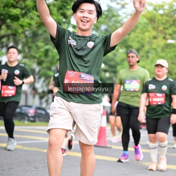 Runner Photo 4162145