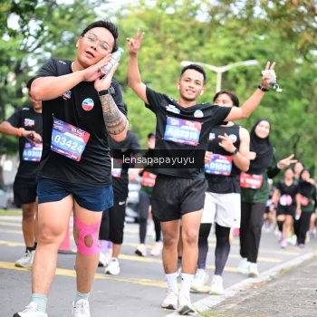 Runner Photo 4162155