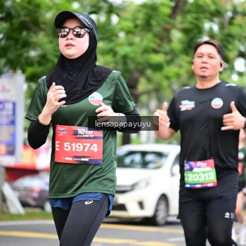 Runner Photo 4162164