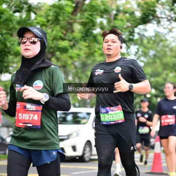 Runner Photo 4162166