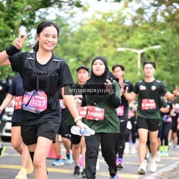 Runner Photo 4162170