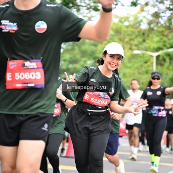 Runner Photo 4162180