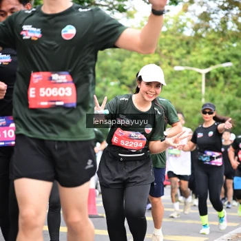 Runner Photo 4162182