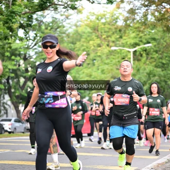 Runner Photo 4162188