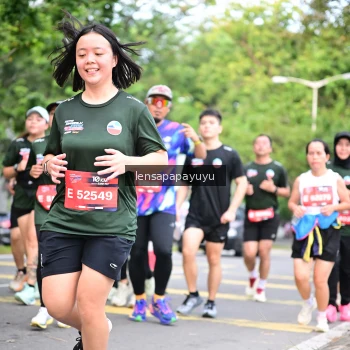 Runner Photo 4162195