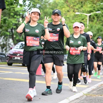 Runner Photo 4162216