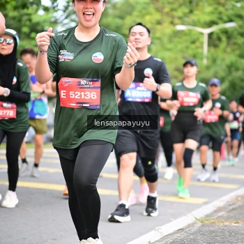Runner Photo 4162220