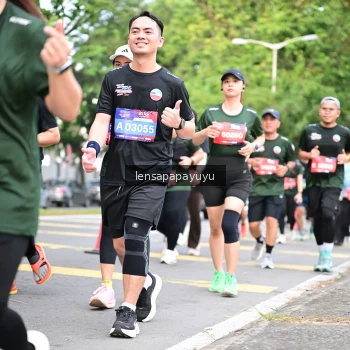 Runner Photo 4162221